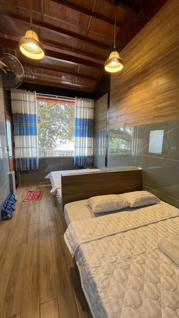 Farm stay Cat Tien Hotel *